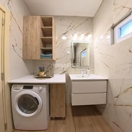 Tomin Sokak Charming And Cozy App Apartment