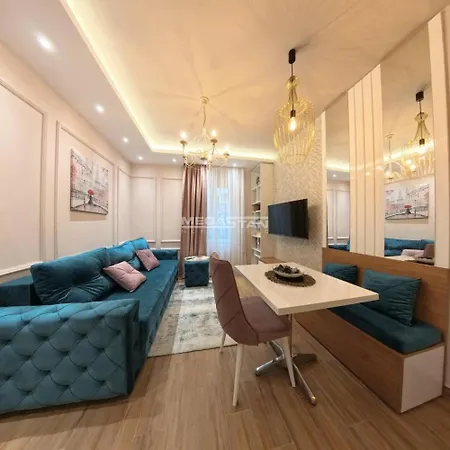 Tomin Sokak Charming And Cozy App *