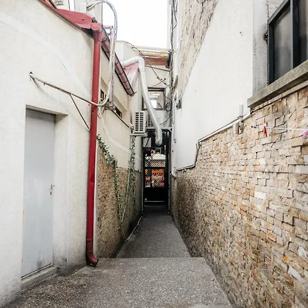 Apartman Tomin Sokak