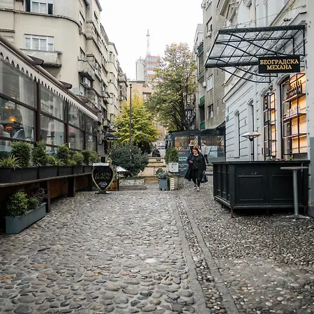 Tomin Sokak Apartman